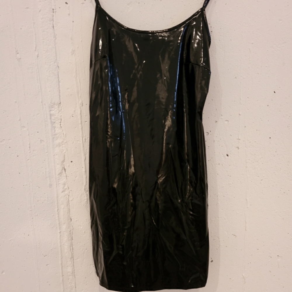 Black Strappy MINI!
